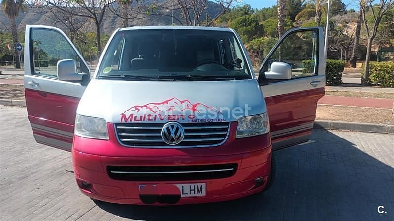 Usado VW Multivan Comfortline 130 CV (95 kW) 2006 Gris / plata Van