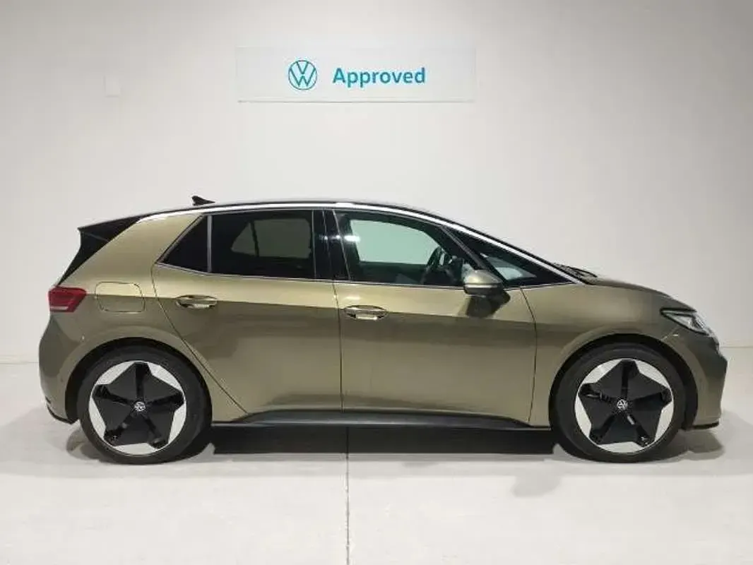 Usado VW ID.3 Pro 150 kW (204 CV) 2023 Verde Utilitario