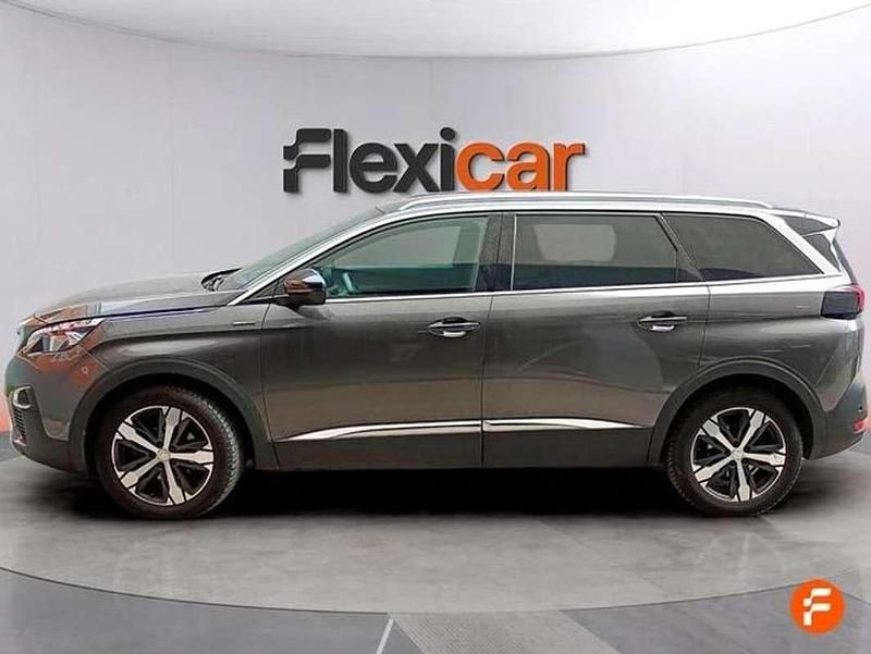 Usado Peugeot 5008 GT-line 131 CV (96 kW) 2020 Gris SUV