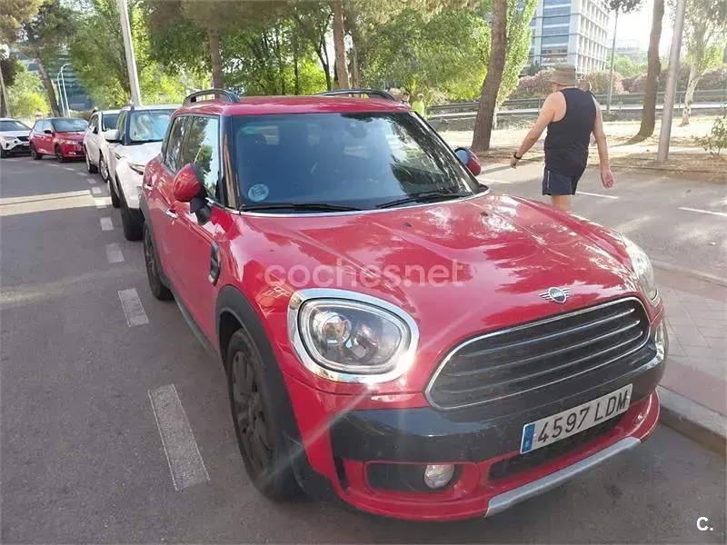 Usado Mini One D Countryman 116 CV (85 kW) 2019 Rojo SUV