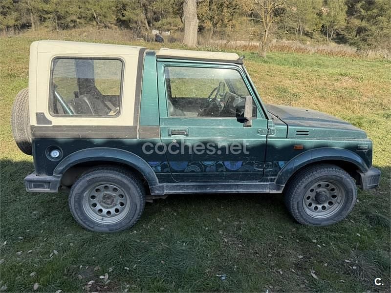 Verde Usado 1998 Suzuki Samurai SUV | 8000 € - Imagen 1/4