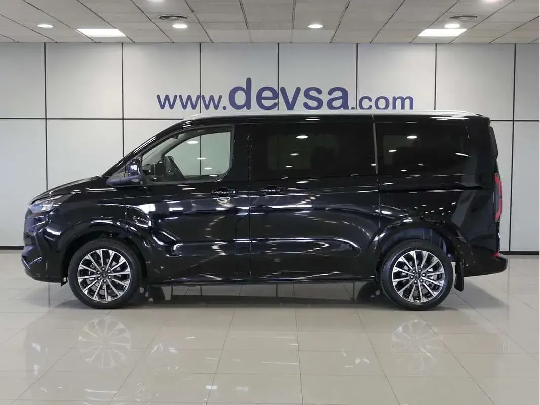 Nuevo Ford Tourneo Custom Titanium X 170 CV (125 kW) 2026 Van