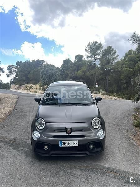 Gris / plata Usado 2019 Abarth 695 Utilitario | 23.500 € (Precio justo) - Imagen 1/4