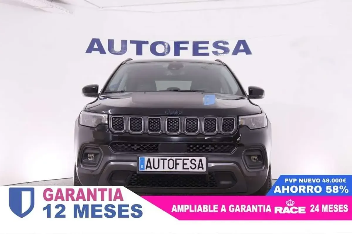 Usado Jeep Compass Trailhawk 241 CV (177 kW) 2022 Negro SUV