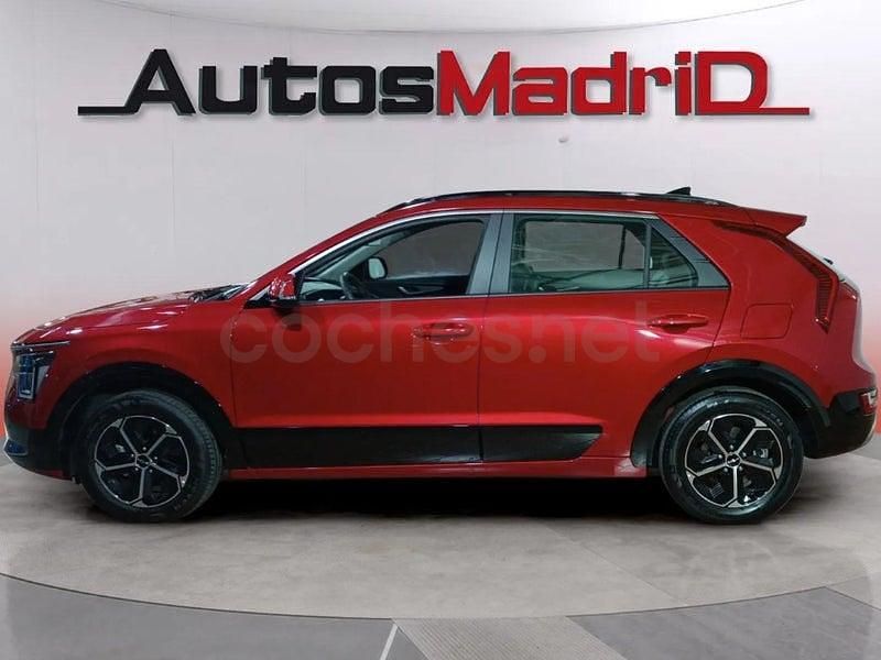 Usado Kia Niro 129 CV (94 kW) 2025 Rojo SUV
