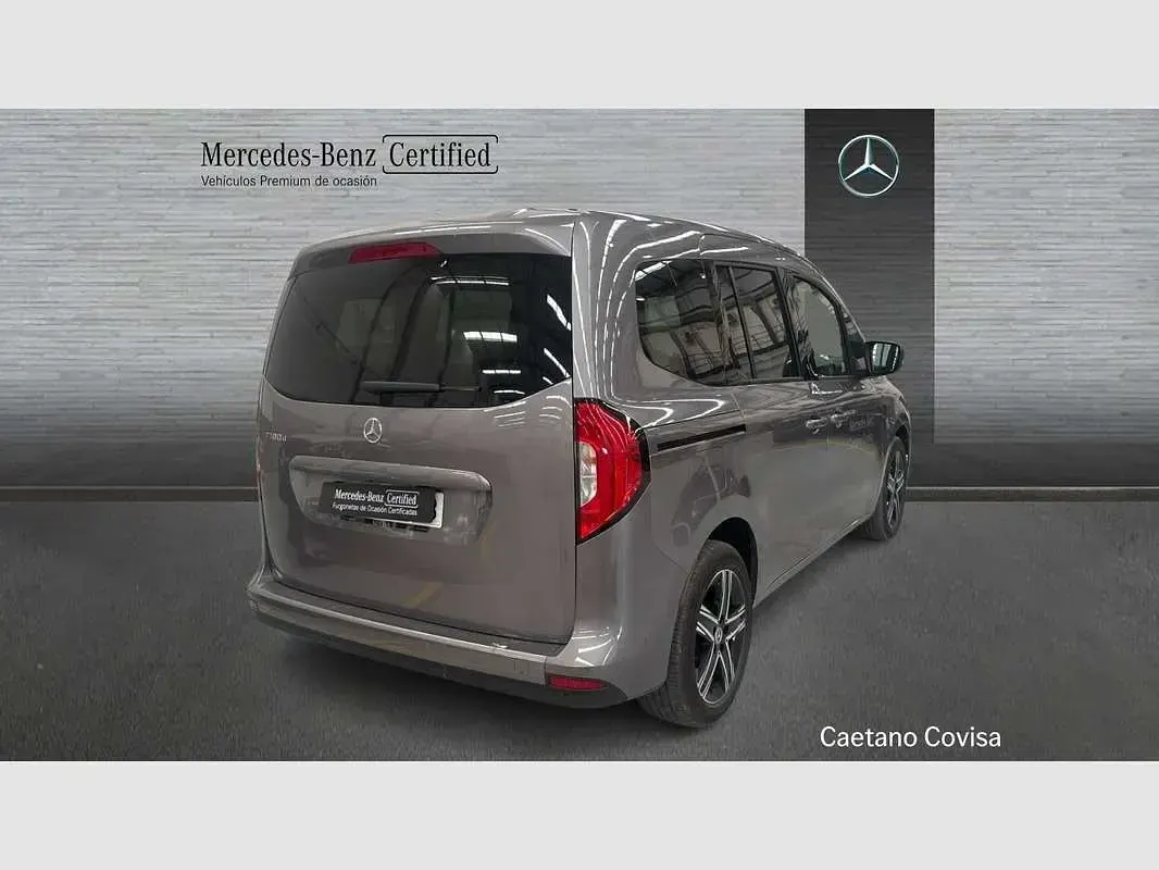 Nuevo Mercedes 180 116 CV (85 kW) 2026 Gris Berlina