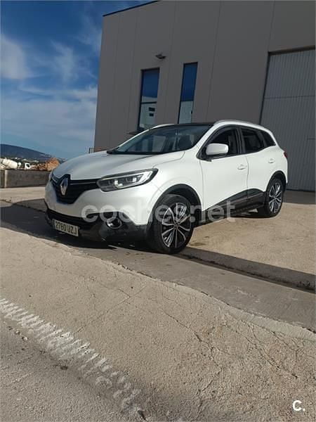 Usado Renault Kadjar Zen 110 CV (80 kW) 2017 Blanco SUV