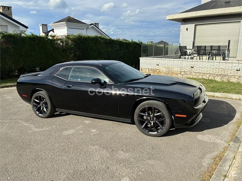 Negro Usado 2023 Dodge Challenger SXT Coupe | 34.900 € (Precio justo) - Imagen 1/4