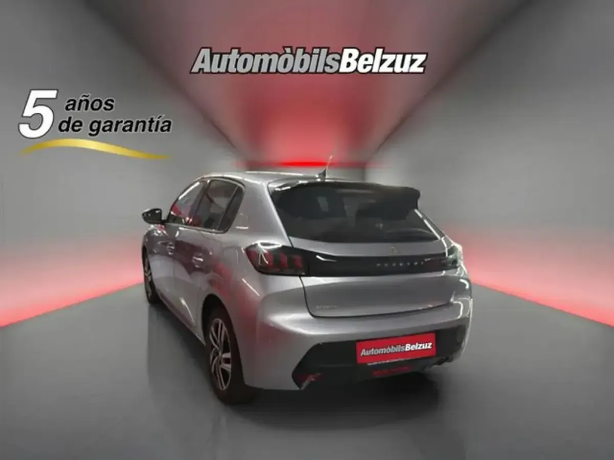 Usado Peugeot 208 Allure 102 CV (75 kW) 2022 Gris Utilitario