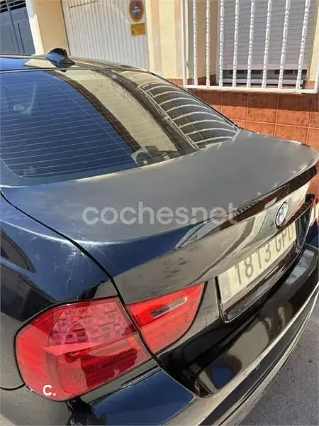 Usado BMW 320 177 CV (130 kW) 2009 Negro Berlina