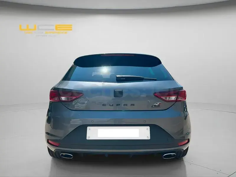 Usado Seat Leon CUPRA 280 CV (205 kW) 2015 Gris / plata Berlina