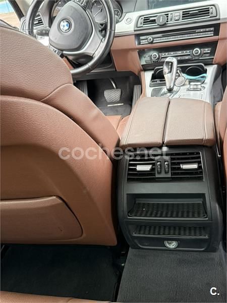 Gris / plata Usado 2010 BMW 530 Gran Turismo Berlina | 15.500 € (Un poco caro) - Imagen 1/4