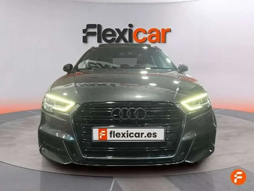 Usado Audi A3 Sportback S-Line 150 CV (110 kW) 2020 Gris Utilitario