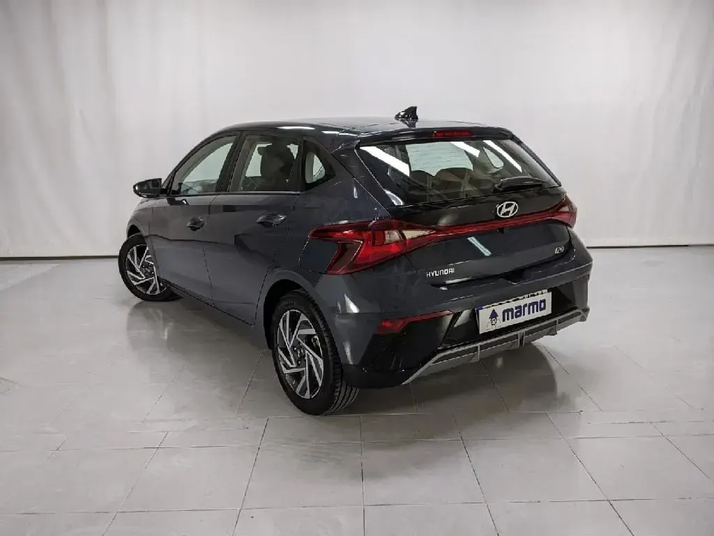 Usado Hyundai i20 99 CV (72 kW) 2025 Utilitario