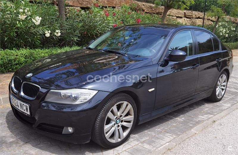 Negro Usado 2011 BMW 320 Berlina | 7400 € (Precio justo) - Imagen 1/4