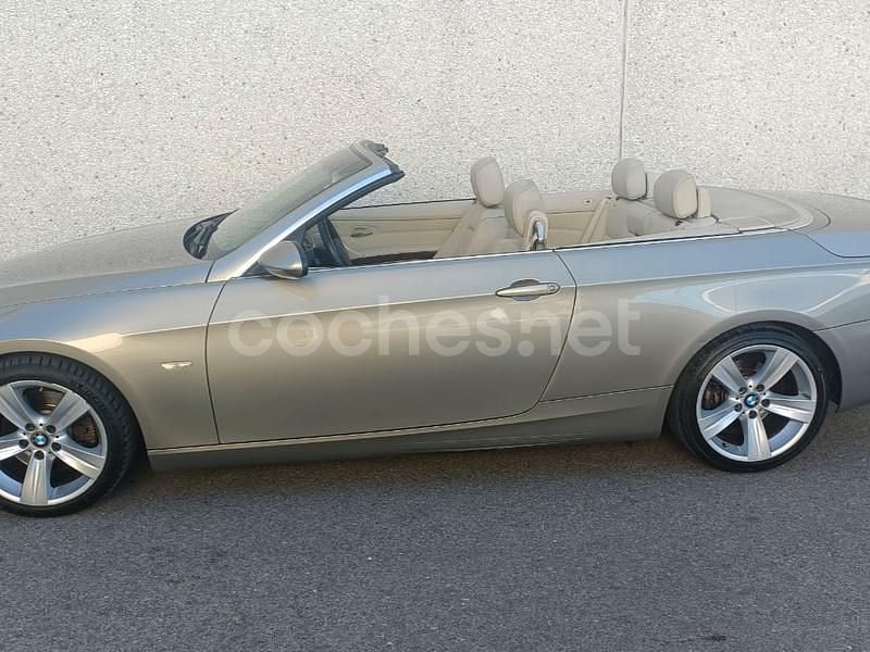 Usado BMW 325 Cabriolet 192 CV (141 kW) 2007 Beige Descapotable