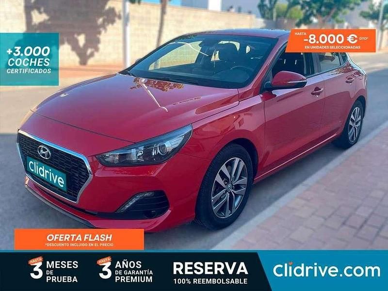 Rojo Usado 2018 Hyundai i30 GO! Familiar | 12.490 € (Un poco caro) - Imagen 1/4