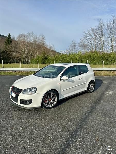 Usado VW Golf V GTI 200 CV (147 kW) 2007 Blanco Berlina