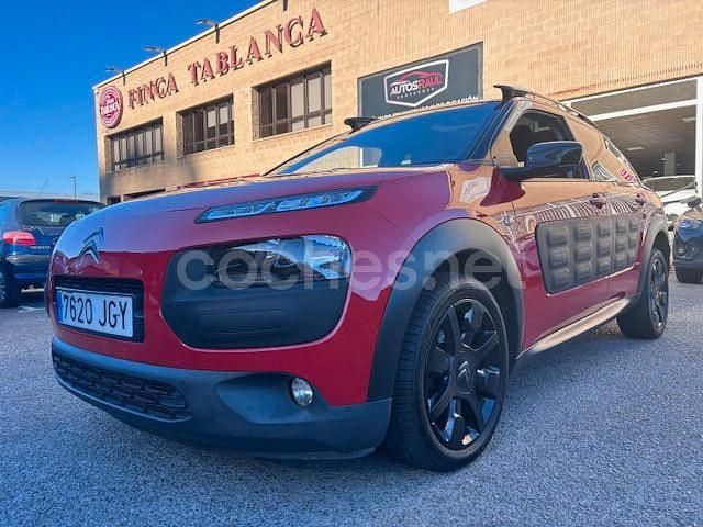 Rojo Usado 2015 Citroën C4 Cactus Feel Utilitario | 12.900 € - Imagen 1/4