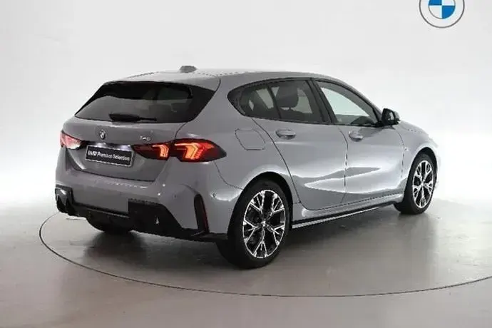 Usado BMW 120 Comfort Edition 170 CV (125 kW) 2025 Utilitario