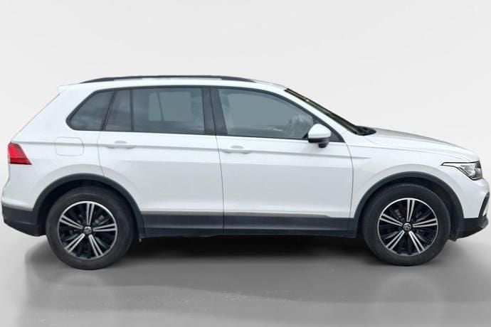 Usado VW Tiguan Life 150 CV (110 kW) 2022 SUV