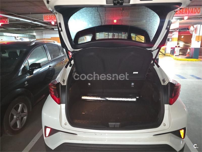 Usado Toyota C-HR Advance 184 CV (135 kW) 2022 Blanco SUV