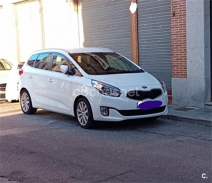Blanco Usado 2016 Kia Carens Monovolumen | 14.500 € (Caro) - Imagen 1/4
