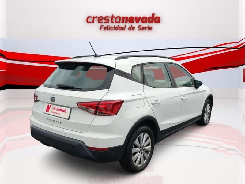 Usado Seat Arona Style 115 CV (84 kW) 2020 Blanco SUV