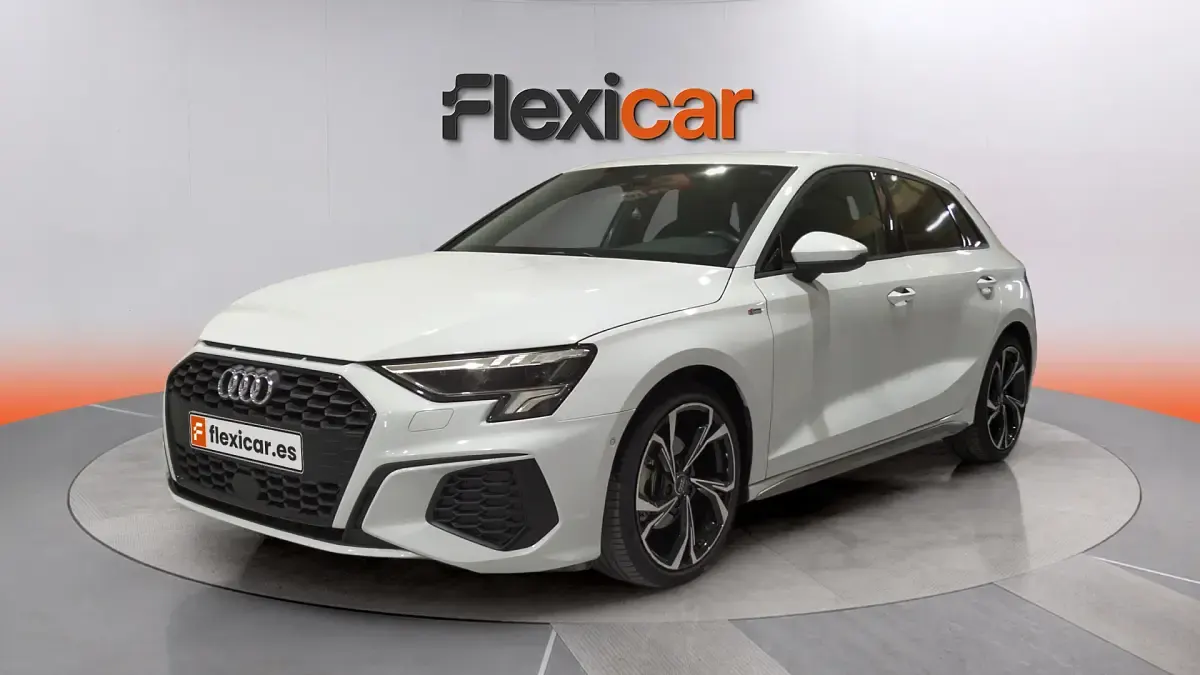 Usado Audi A3 S-Line 150 CV (110 kW) 2023 Blanco Berlina