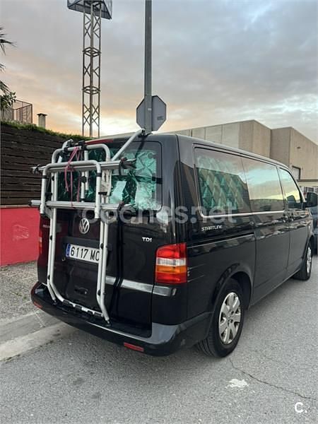 Usado VW Multivan Startline 130 CV (95 kW) 2008 Negro Monovolumen