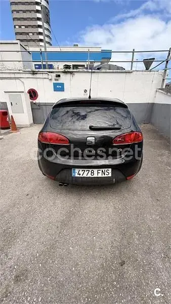 Usado Seat Leon FR 170 CV (125 kW) 2007 Negro Utilitario