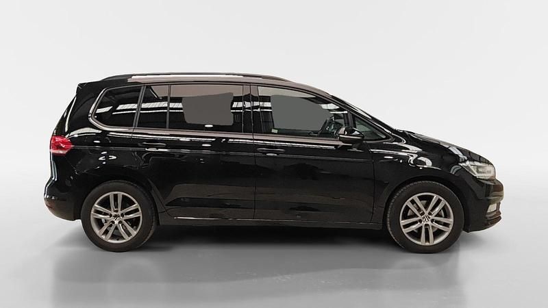 Usado VW Touran 150 CV (110 kW) 2025 Monovolumen