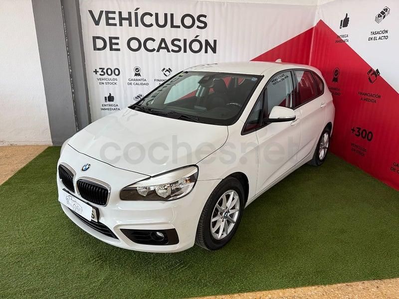 Blanco Usado 2015 BMW 218 Comfort Edition Familiar | 12.990 € (Precio justo) - Imagen 1/4