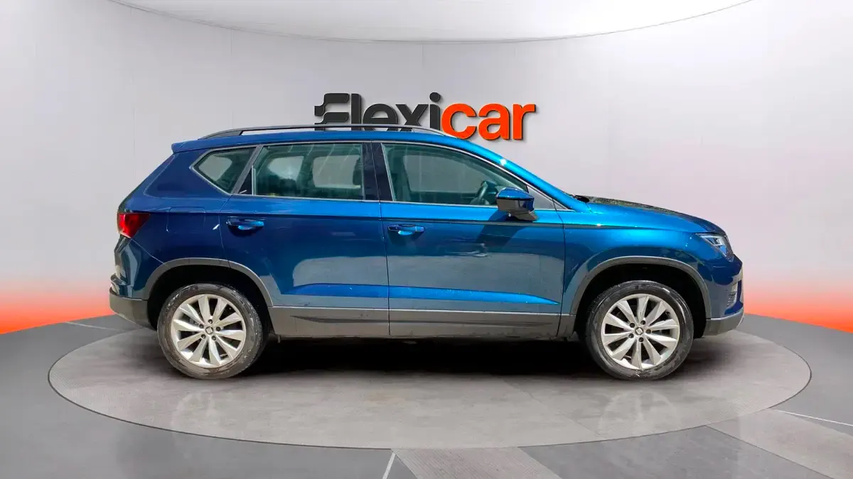 Usado Seat Ateca Style 150 CV (110 kW) 2020 Azul SUV