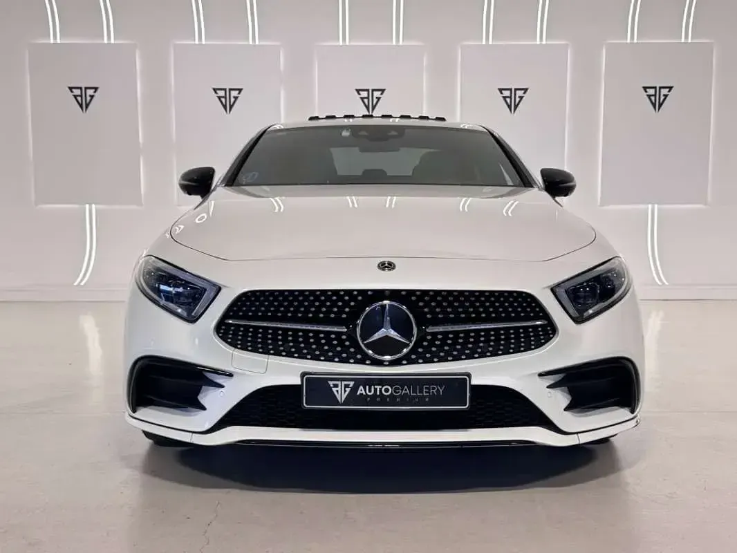 Usado Mercedes CLS450 367 CV (269 kW) 2018 Blanco Coupe