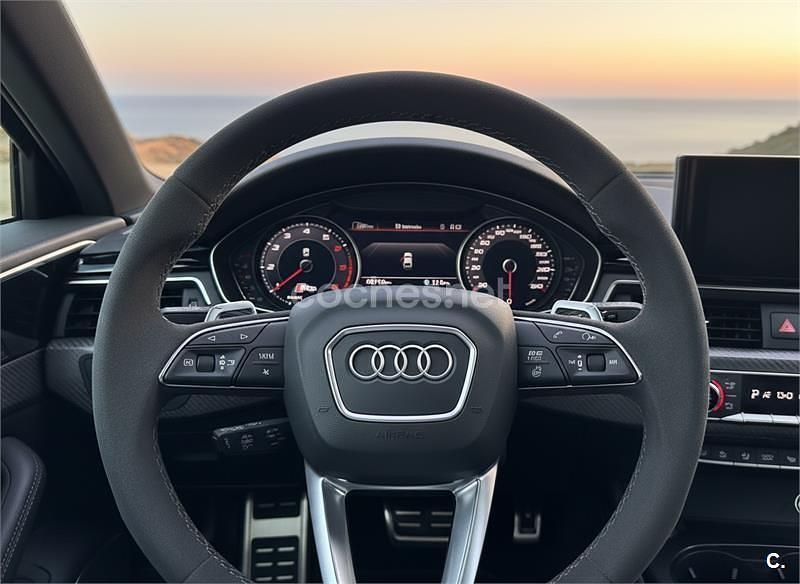 Usado Audi RS4 450 CV (330 kW) 2021 Verde Familiar