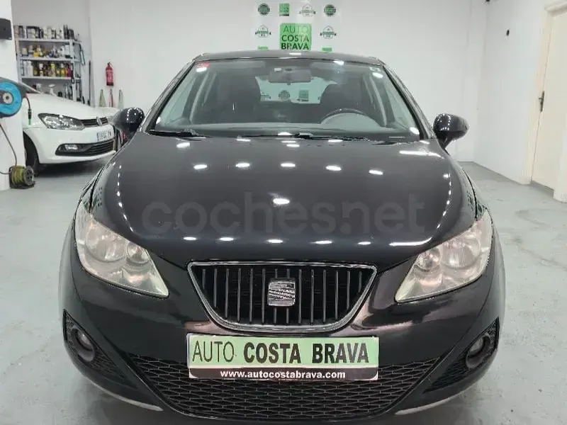 Käytetty Seat Ibiza 90 HP (66 kW) 2010 Musta Sedan