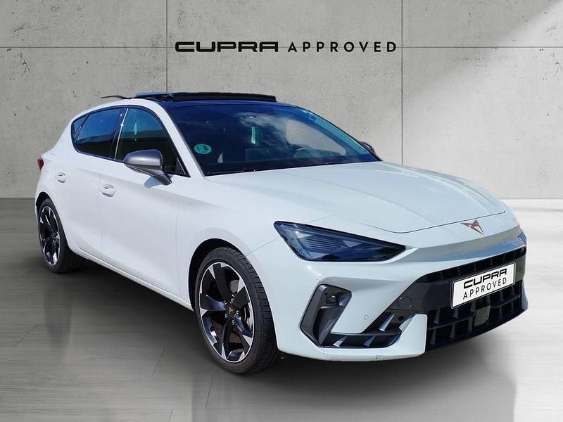 Usado Cupra Leon 150 CV (110 kW) 2025 Blanco Utilitario