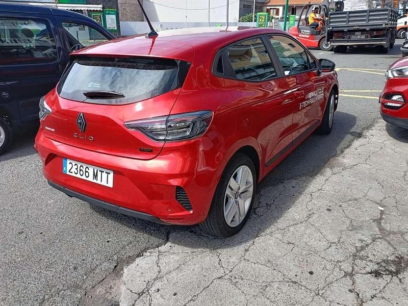 Usado Renault Clio V Evolution 143 CV (105 kW) 2024 Utilitario
