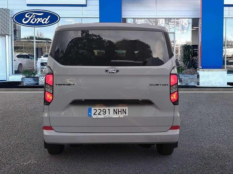 Nuevo Ford Transit Custom Limited 232 CV (170 kW) 2025 Familiar