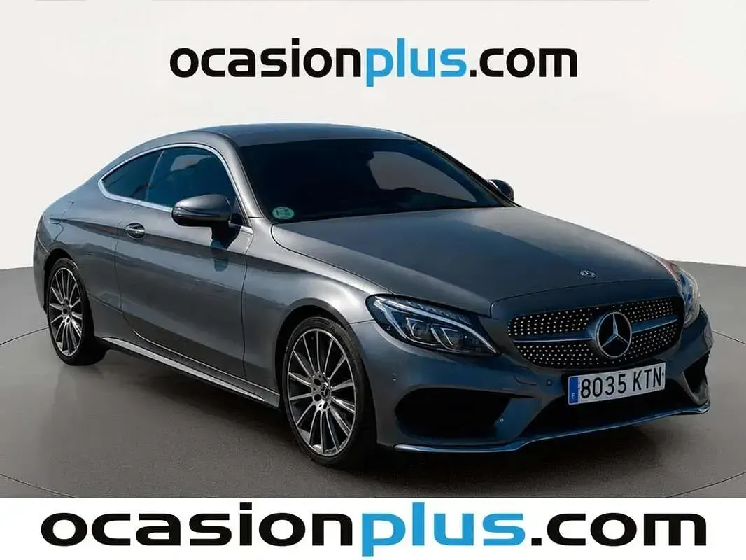 Usado Mercedes C220 170 CV (125 kW) 2019 Gris Coupe