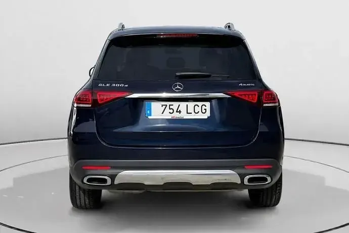 Usado Mercedes 180 245 CV (180 kW) 2019 Berlina