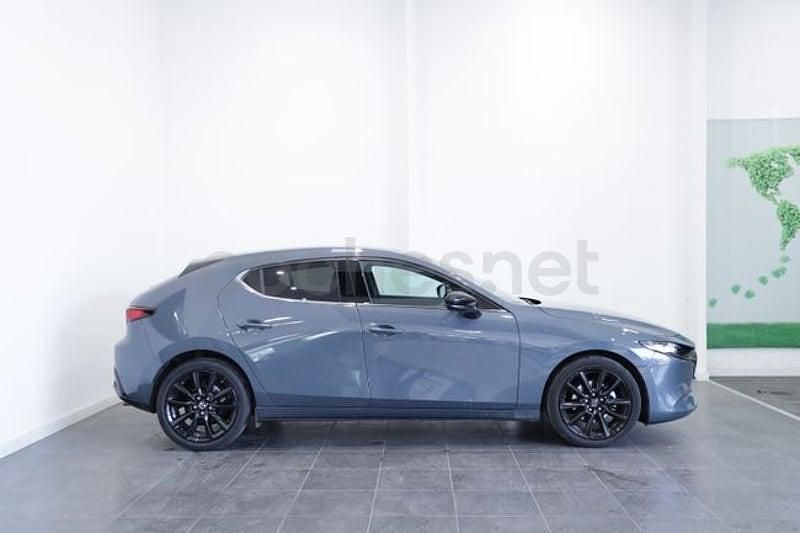 Usado Mazda 3 Homura-Line 122 CV (89 kW) 2025 Gris / plata Berlina