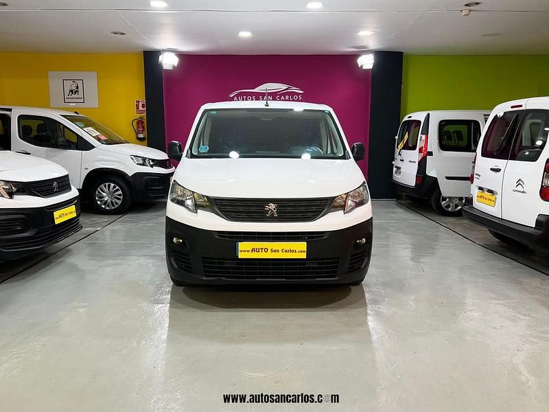 Usado Peugeot Partner 100 CV (73 kW) 2021 Blanco Monovolumen