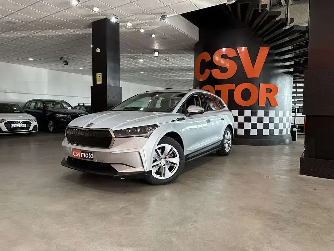 Usado Skoda Enyaq iV SportLine 150 kW (204 HP) 2021 Eléctrico SUV