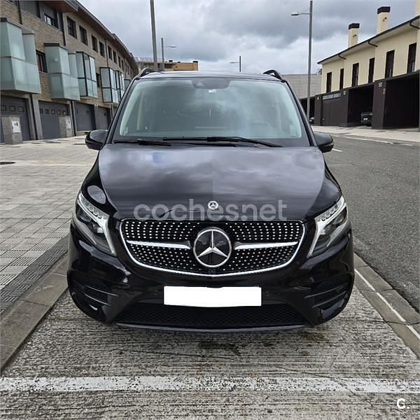 Negro Usado 2021 Mercedes V300 Exclusive Monovolumen | 68.000 € - Imagen 1/4
