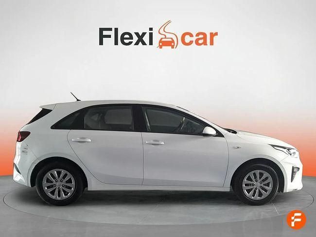 Usado Kia Ceed 120 CV (88 kW) 2018 Blanco Utilitario