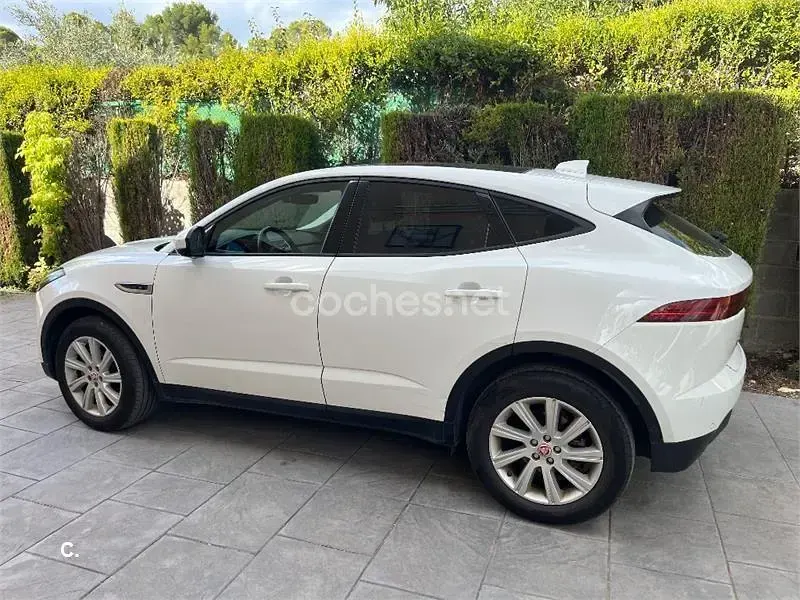 Usado Jaguar E-Pace S 180 CV (132 kW) 2018 Blanco SUV