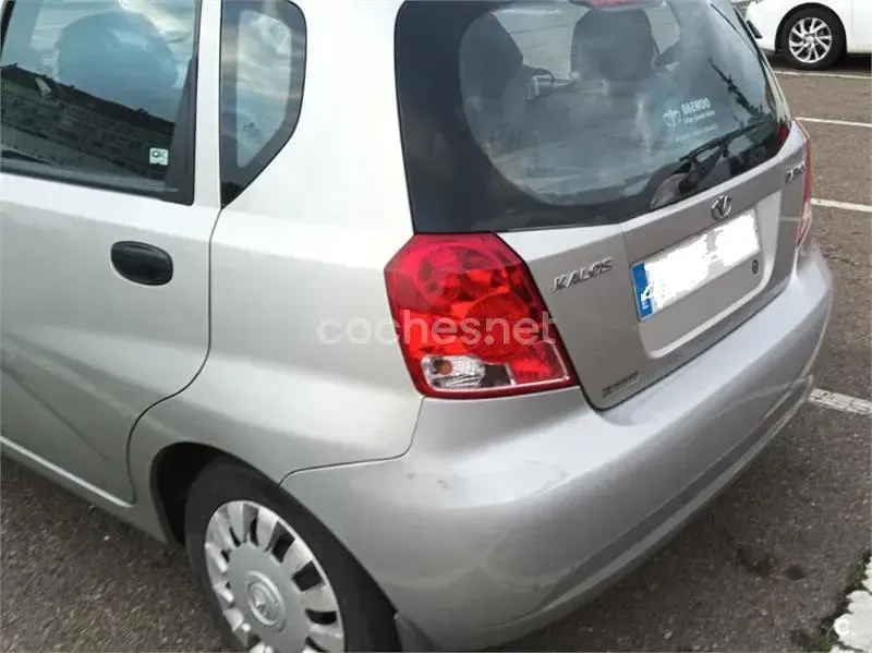 Usado Chevrolet Kalos SE 72 CV (52 kW) 2004 Blanco Berlina