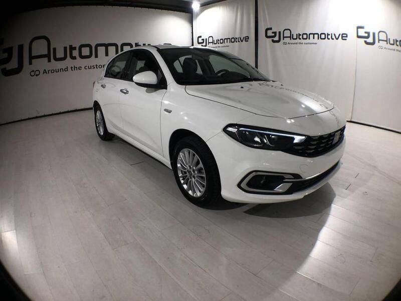Usado Fiat Tipo Life 101 CV (74 kW) 2022 Blanco Utilitario